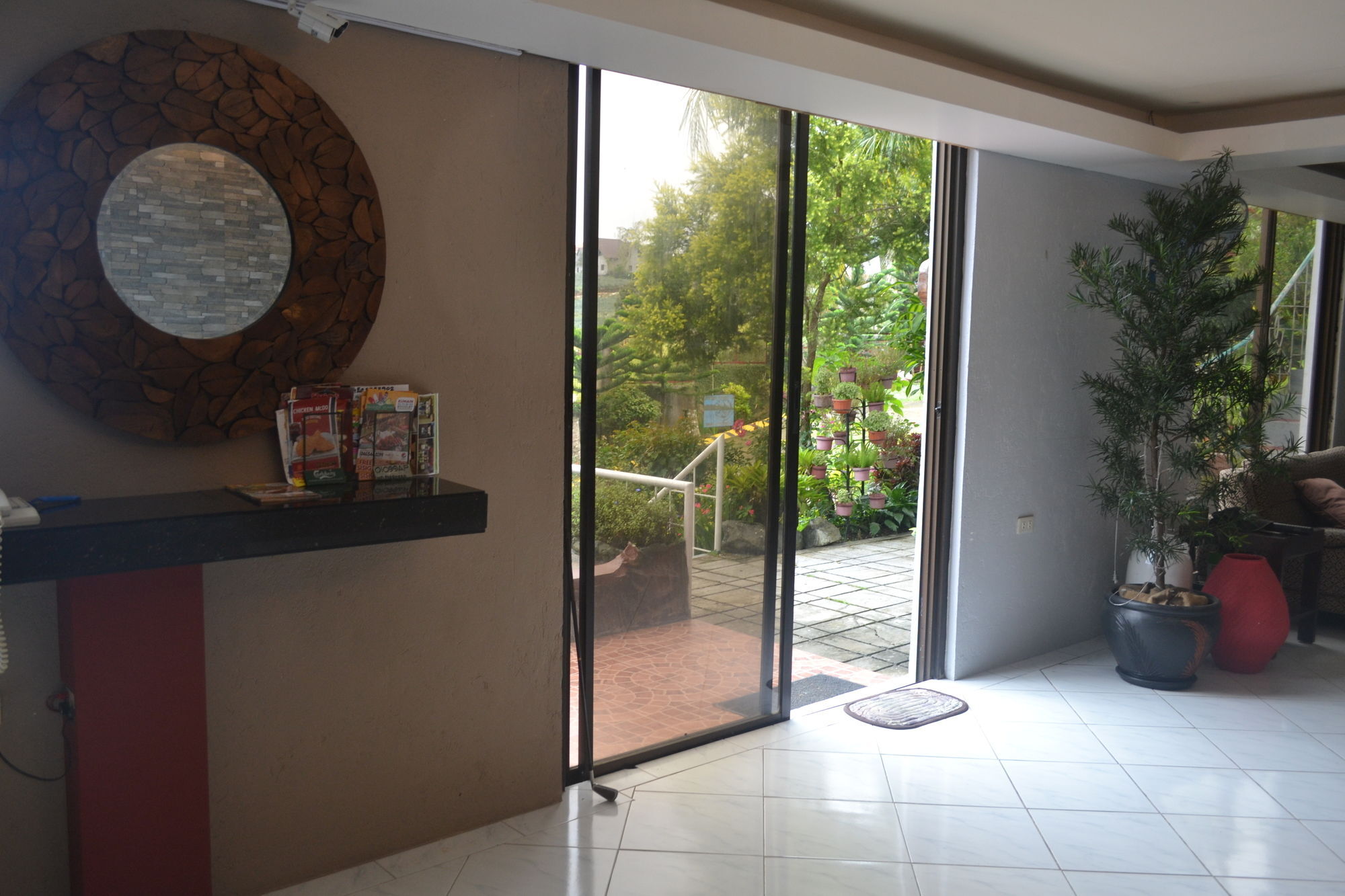 El Paso Inn Tagaytay City Exteriér fotografie
